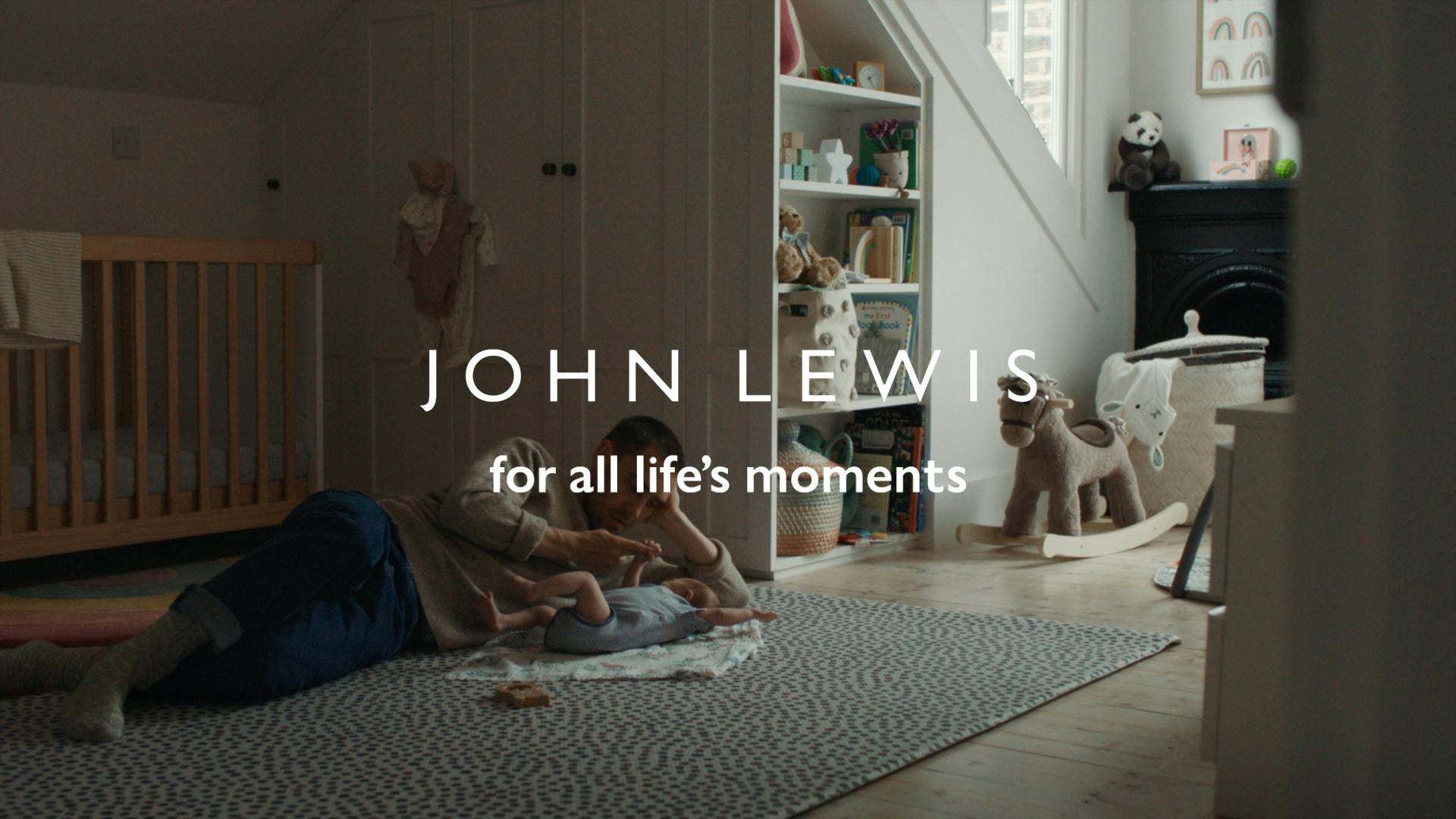 尽管亏损 2.34 亿英镑，John Lewis Partnership 仍坚持转型计划“步入正轨”