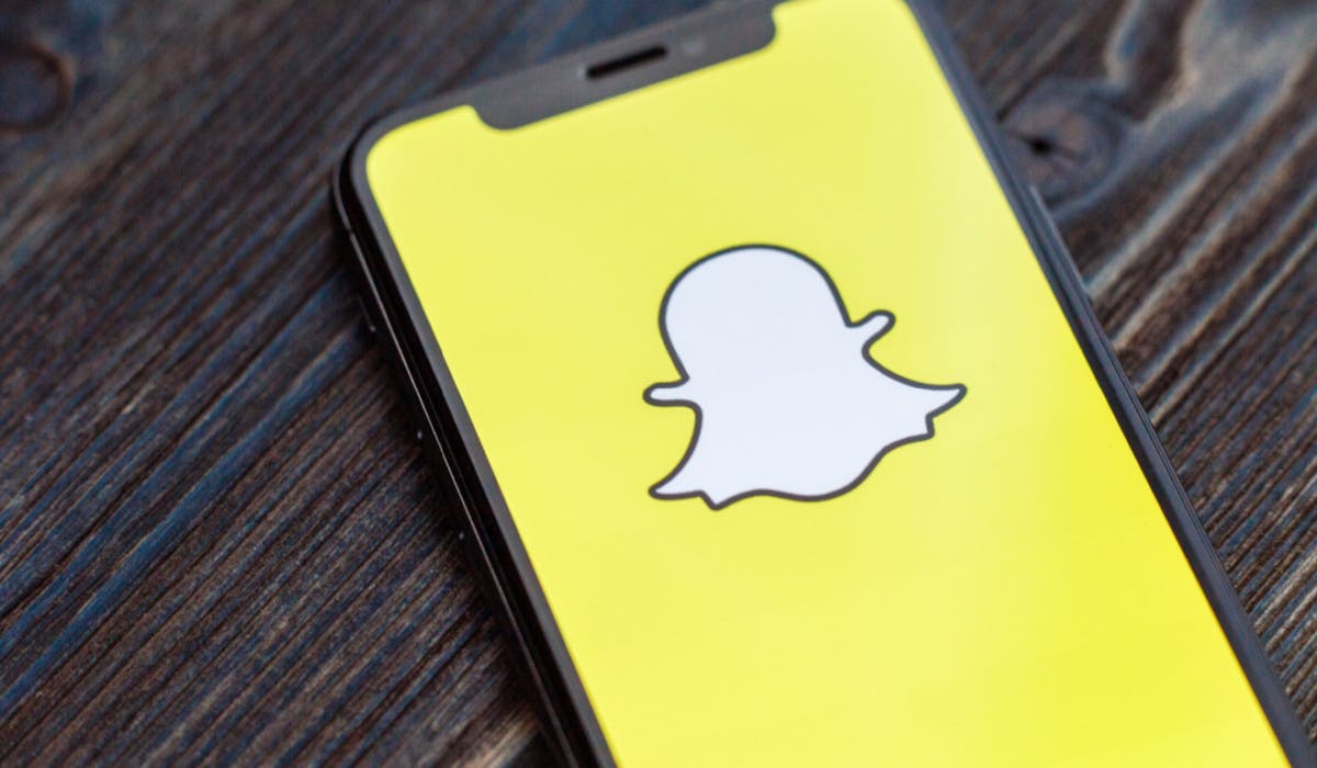 Snap 在裁员期间“大幅”减少营销支出