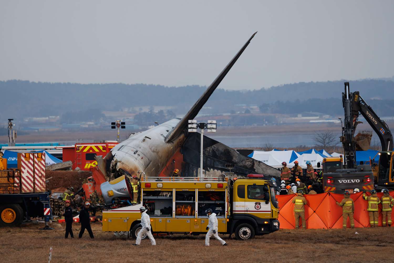 韩国致命空难标志着波音股价下跌