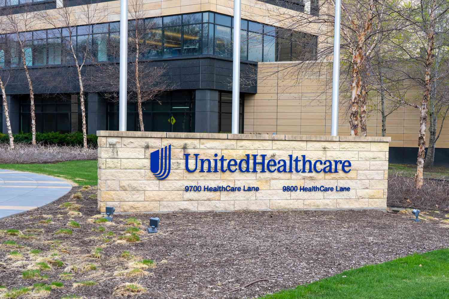 Amedisys 和 UnitedHealth Group 延长完成 $3.3B 合并的截止日期