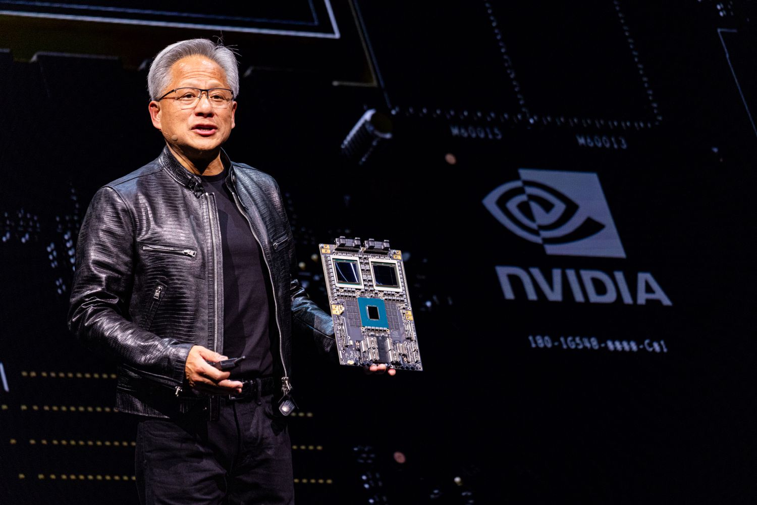 在首席执行官黄仁勋 (Jensen Huang) 的 CES 主题演讲之前，分析师对 Nvidia 股票的看法