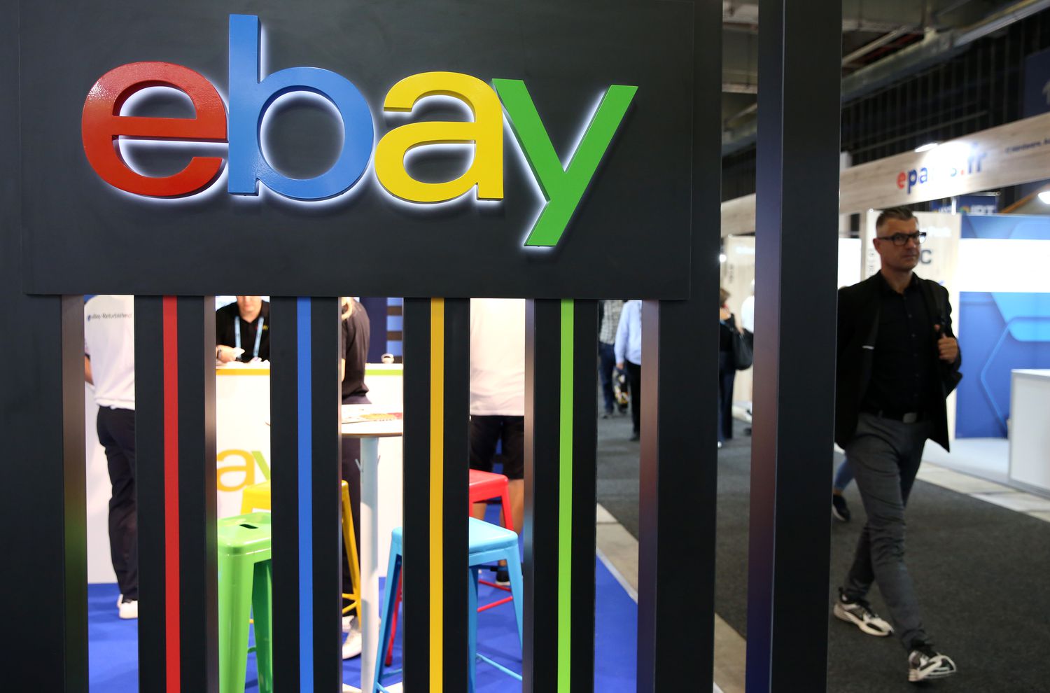 现在排名前列的股票交易者：eBay、加州