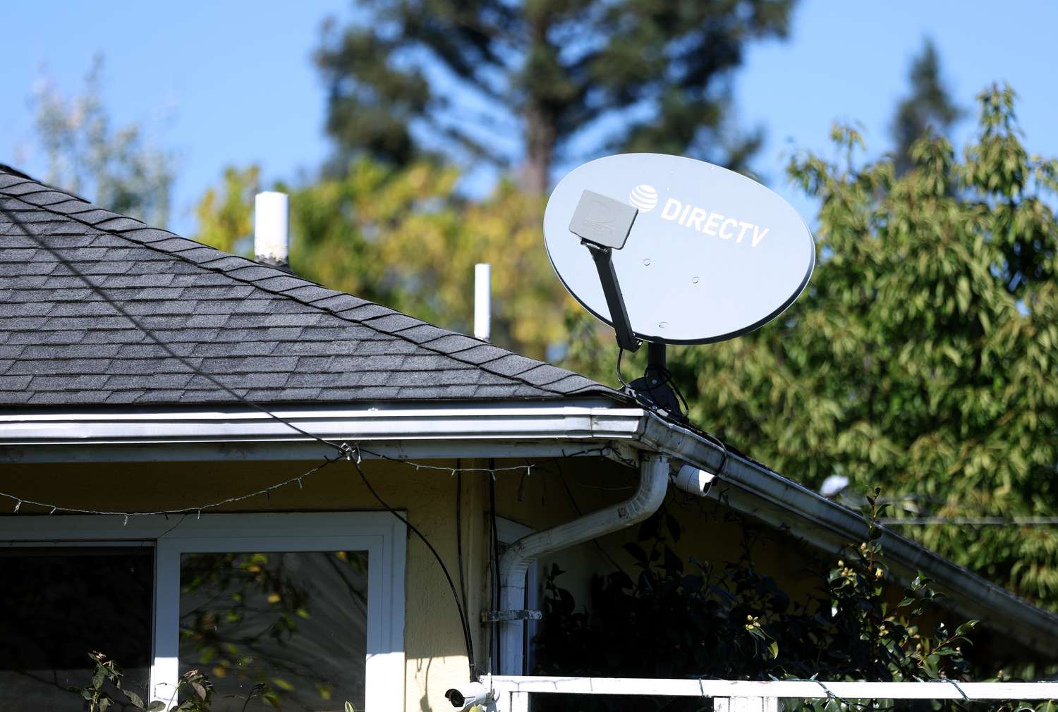 您愿意每月花 70 美元观看体育频道吗？ DirecTV 希望您能这么做
