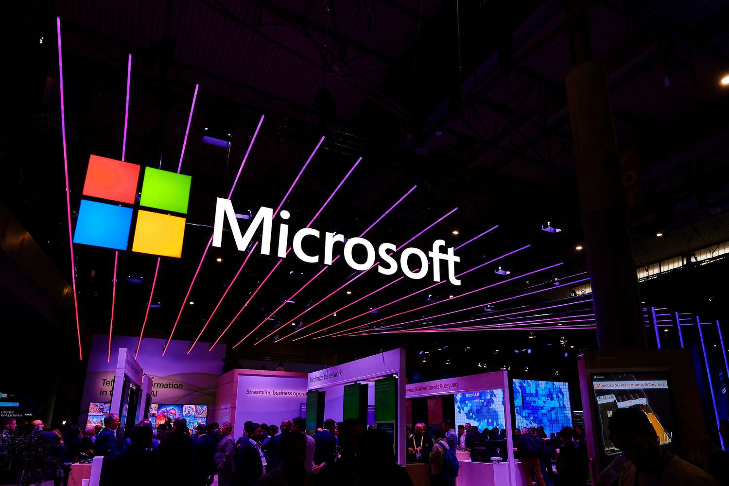Microsoft 365 正在添加 Copilot AI 工具。它也变得越来越贵。