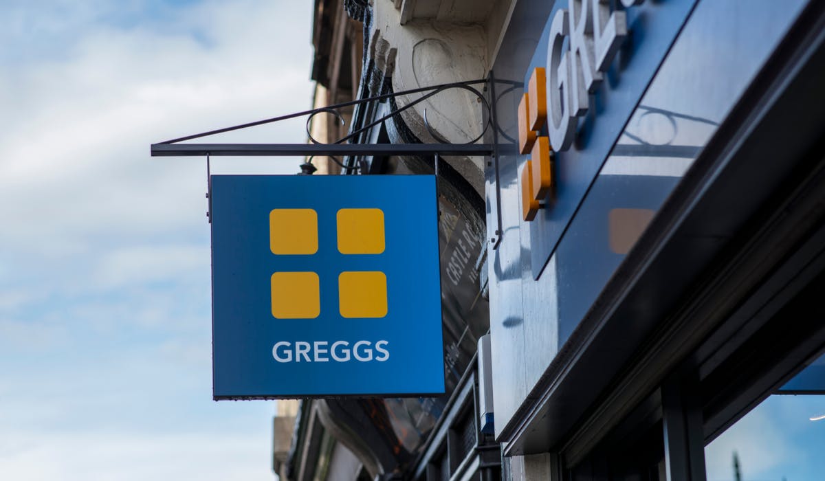Greggs：在生活危机成本中，品牌对增长至关重要
