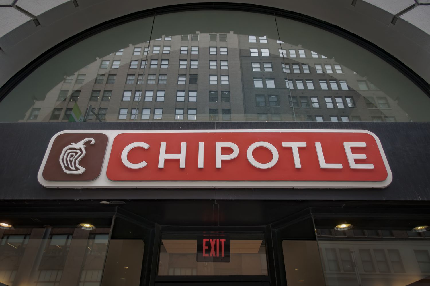 Chipotle首次将餐馆带到墨西哥