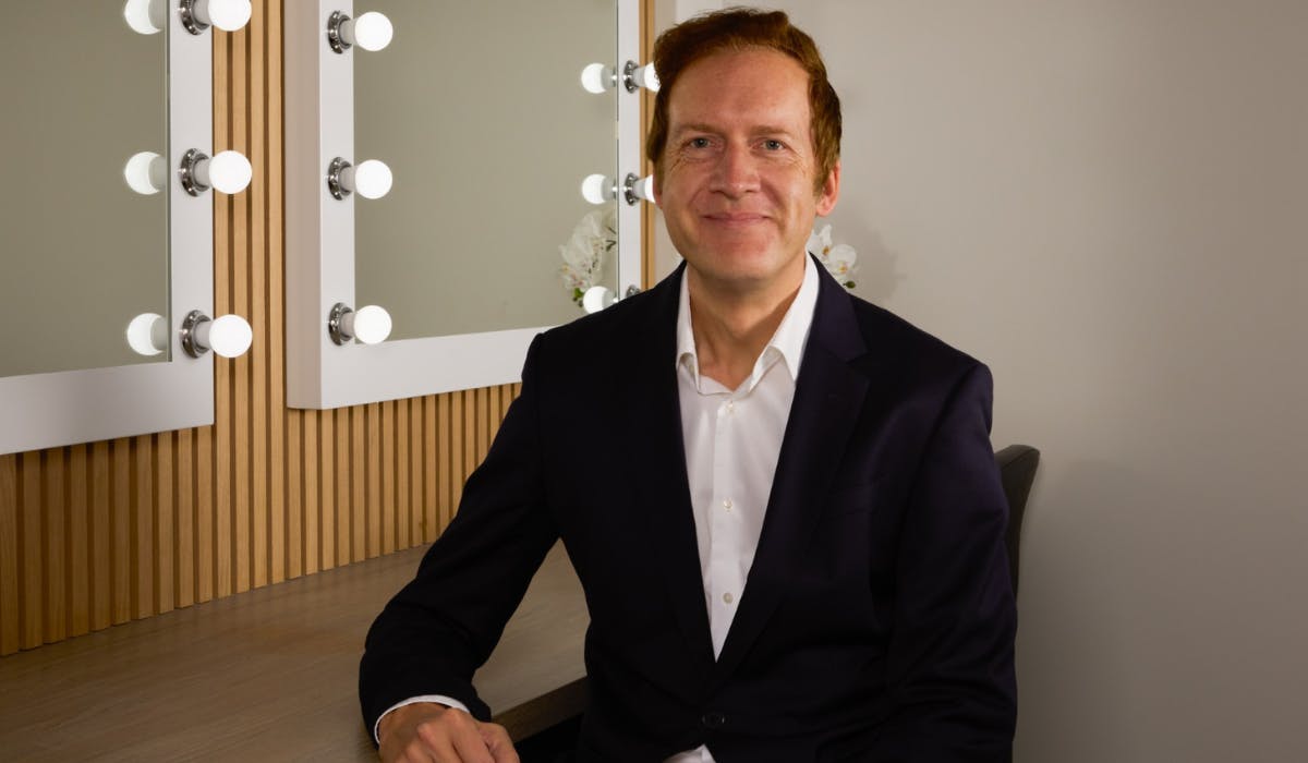 靴子CMO Pete Markey下台